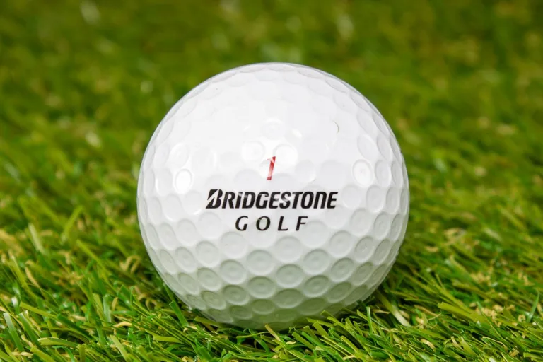 Bridgestone B330-S Hvid Herre Søbolde