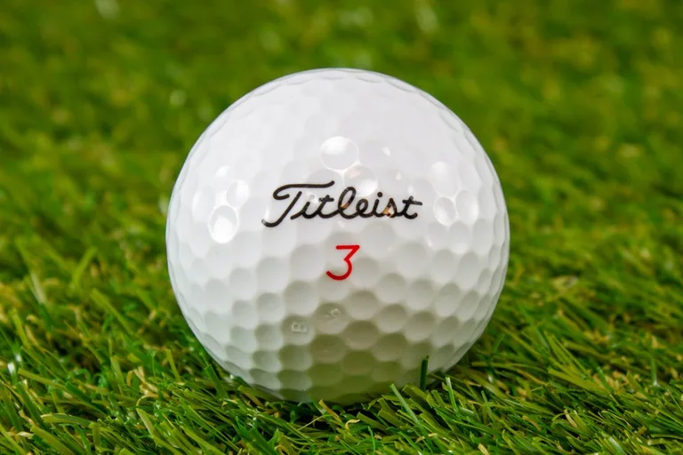Titleist DT Solo Hvid Herre Søbolde
