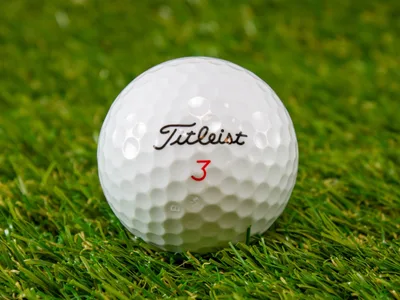 Titleist DT Solo Hvid Herre Søbolde