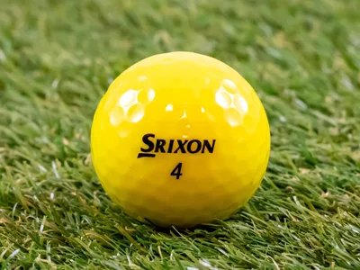 Srixon AD333 Gul Herre Søbolde