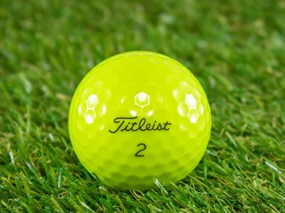 Titleist ProV1 Gul Herre Søbolde