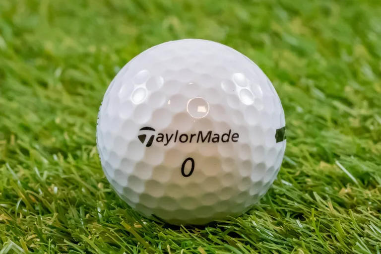 Taylormade Distance + Hvid Herre Søbolde