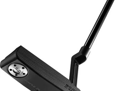 Scotty Cameron B3 Triple Black Design LTD Newport 2 (2024) Plumber Neck Putter - Sort - Højre - Str. 33" - Scotty Cameron Pistolini Plus Standard Sort/Hvid