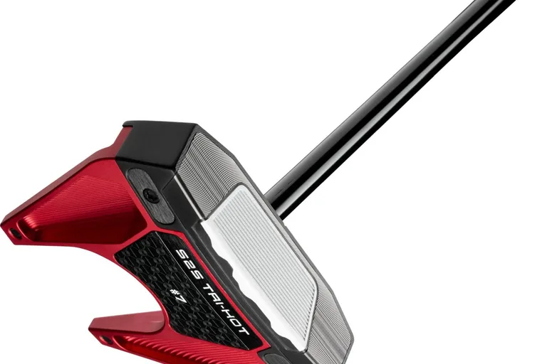 Odyssey Square 2 Square Tri-Hot Seven Straight Neck Putter